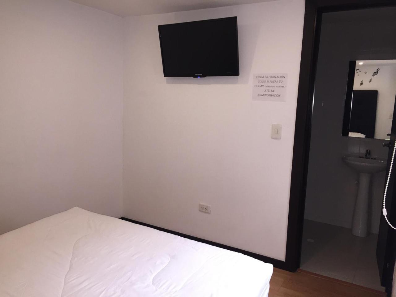 Hotel Montecarlo Boutique Bogota Bagian luar foto