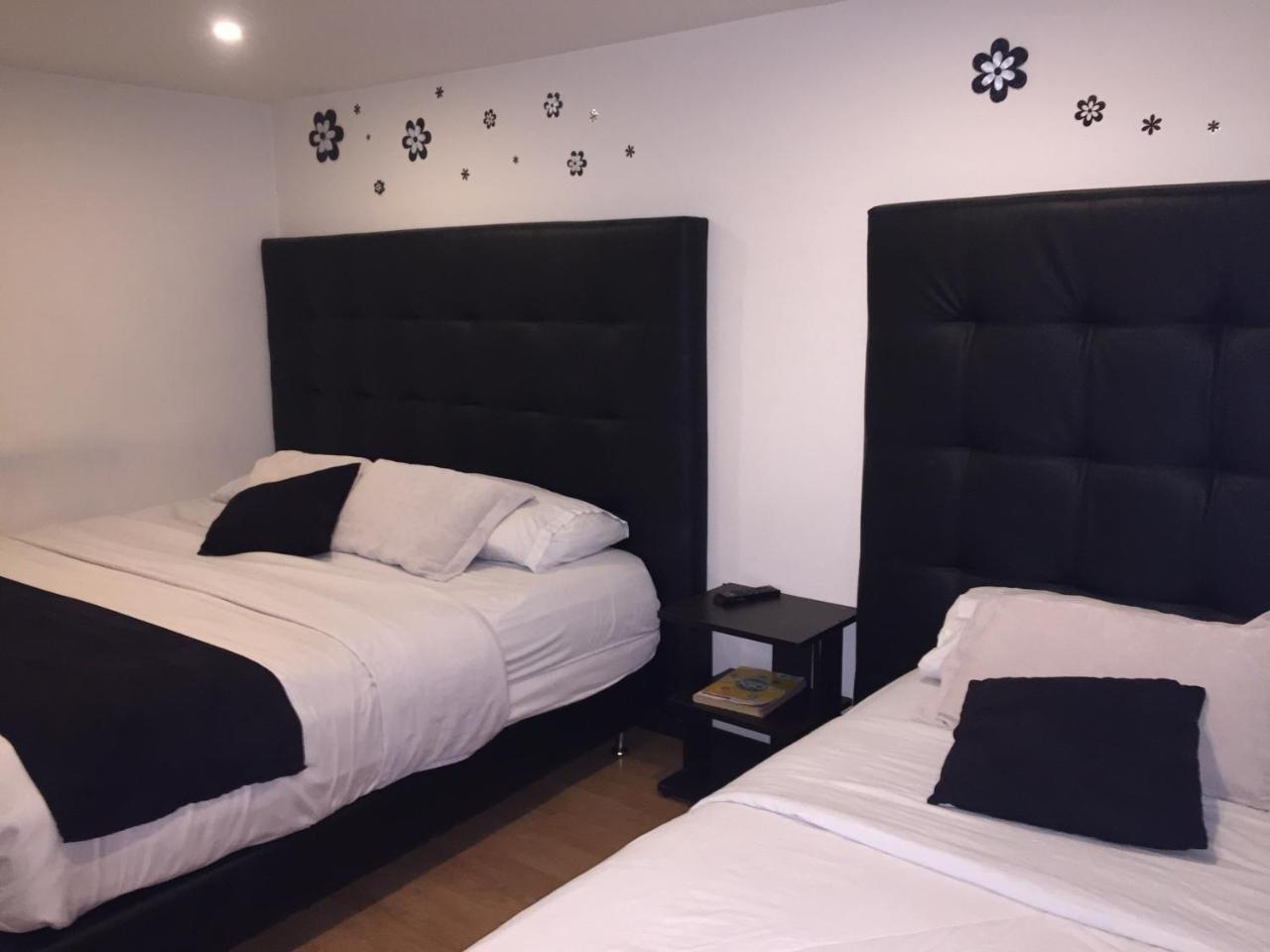 Hotel Montecarlo Boutique Bogota Bagian luar foto