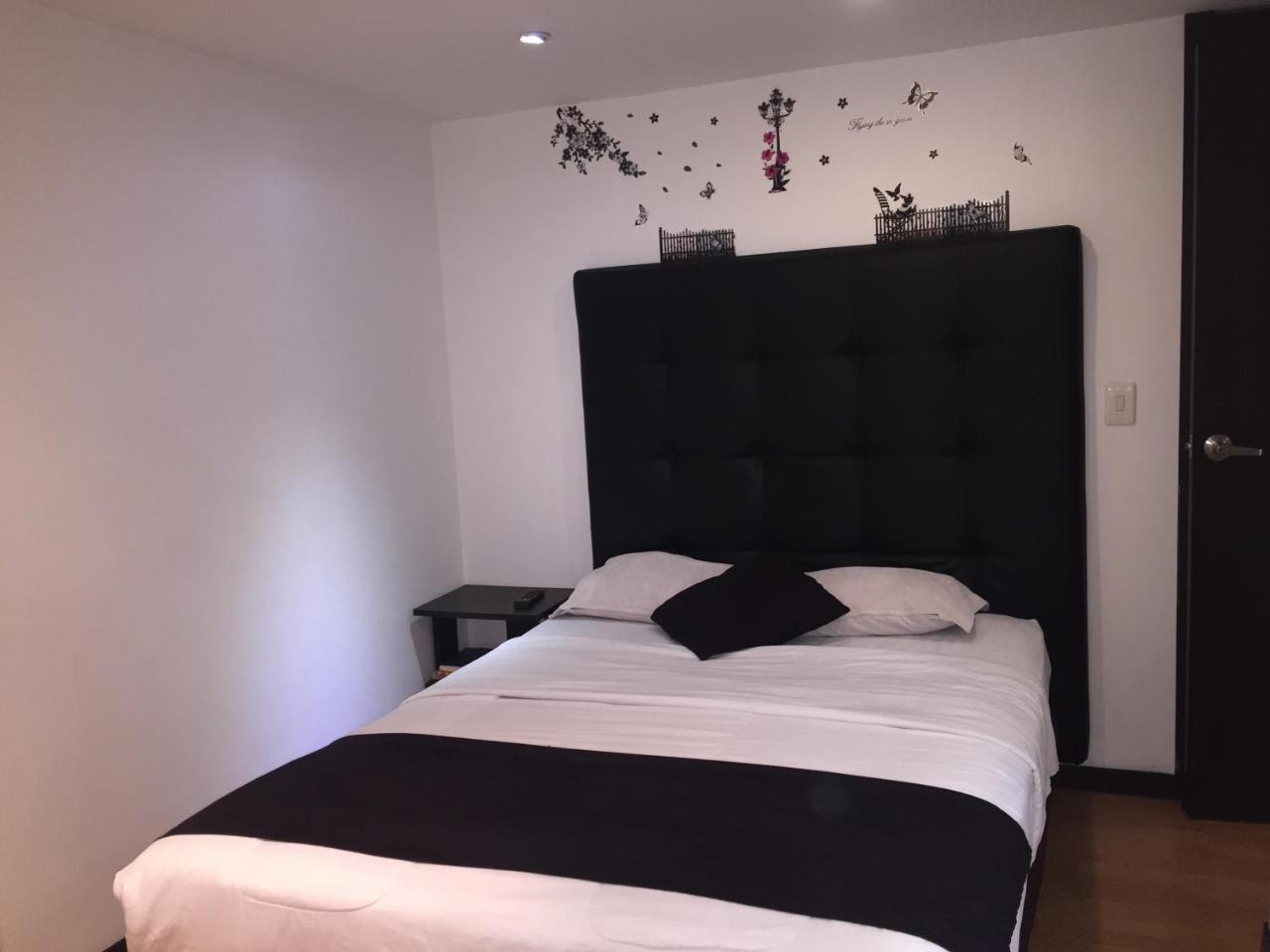 Hotel Montecarlo Boutique Bogota Bagian luar foto