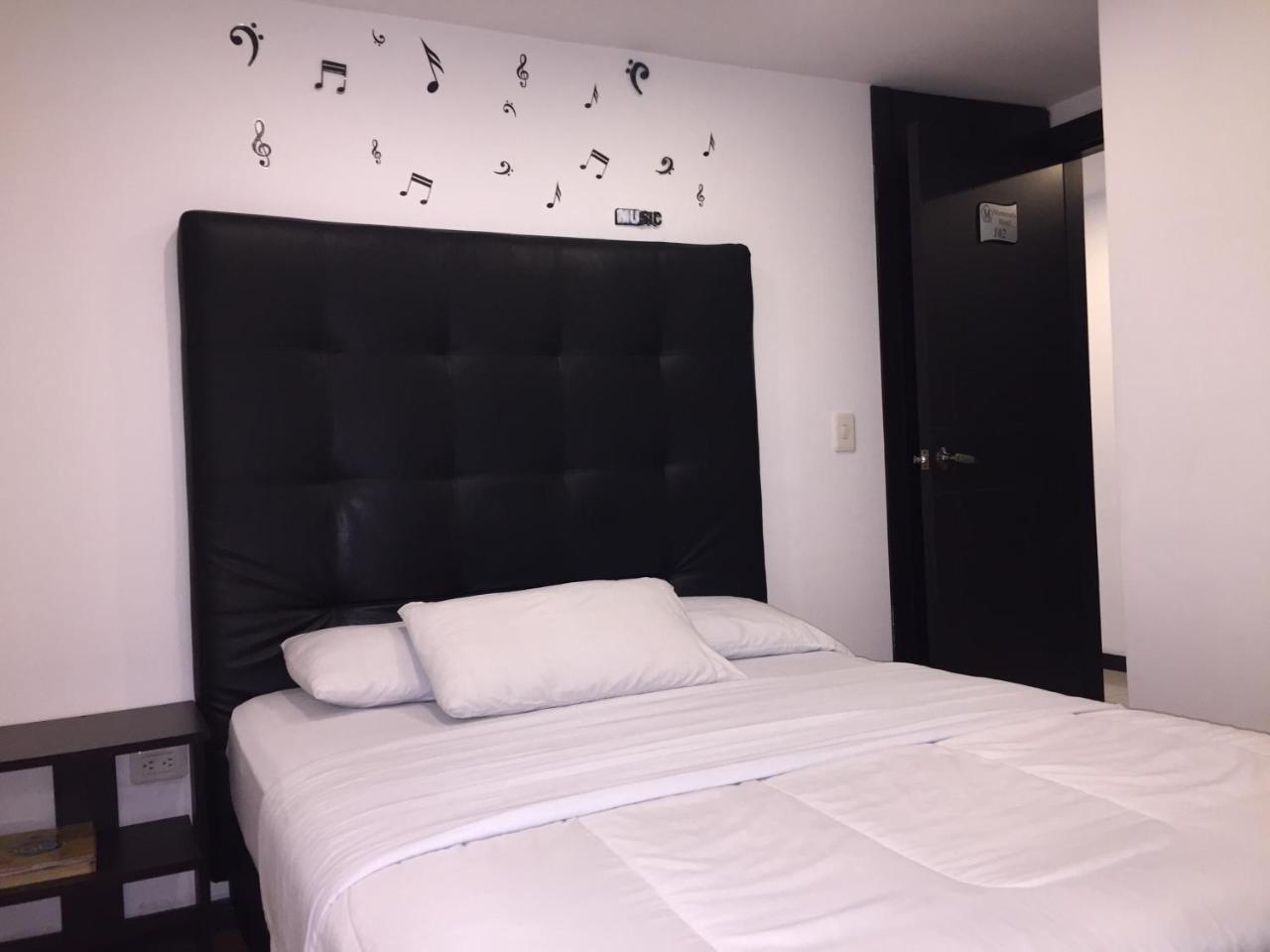 Hotel Montecarlo Boutique Bogota Bagian luar foto