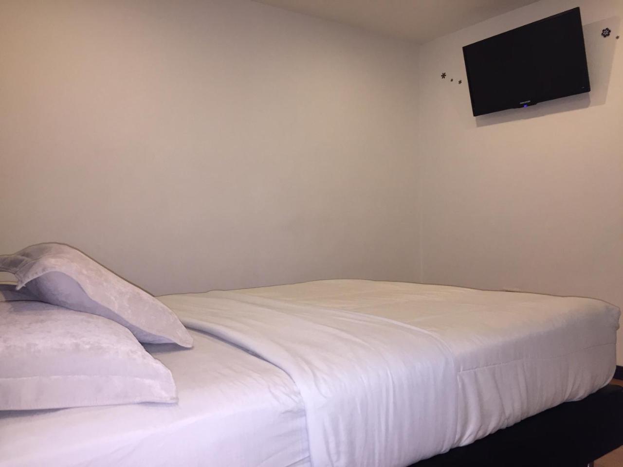 Hotel Montecarlo Boutique Bogota Bagian luar foto