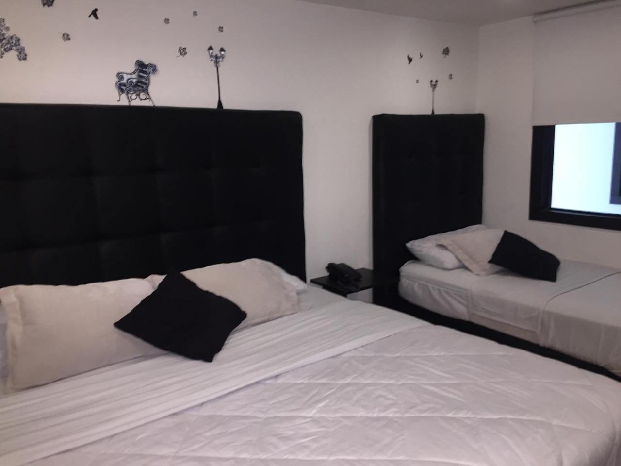 Hotel Montecarlo Boutique Bogota Bagian luar foto